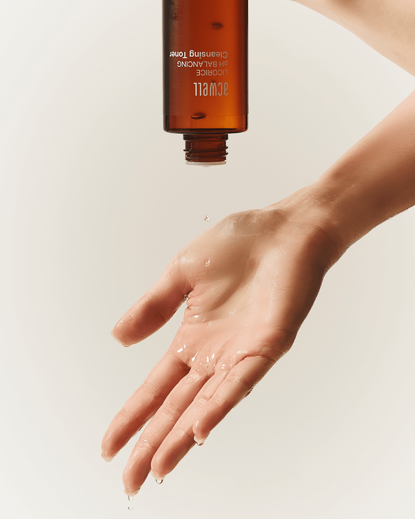 Licorice pH Balancing Cleansing Toner Toner ACWELL 